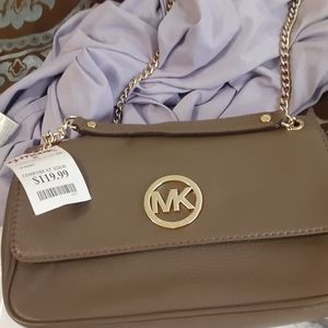 Michael Kors purse